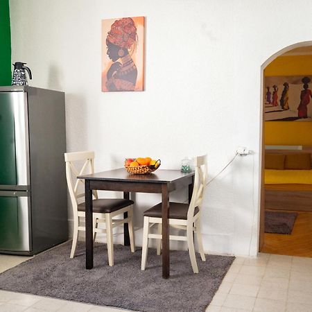 Apartman Centar Скопье Экстерьер фото
