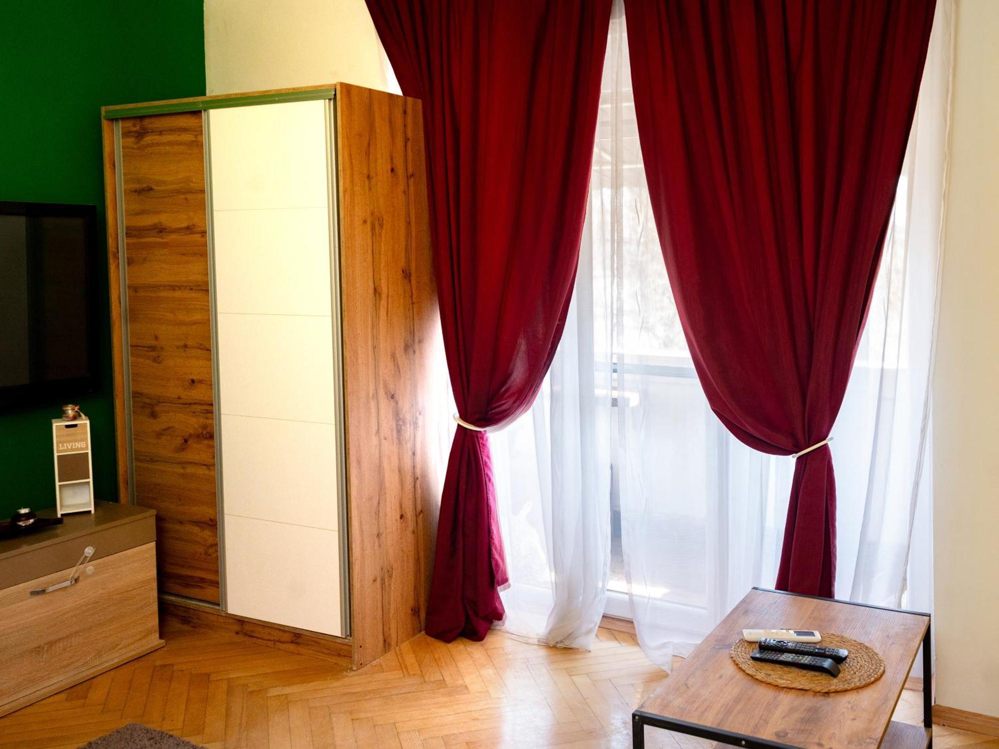 Apartman Centar Скопье Экстерьер фото